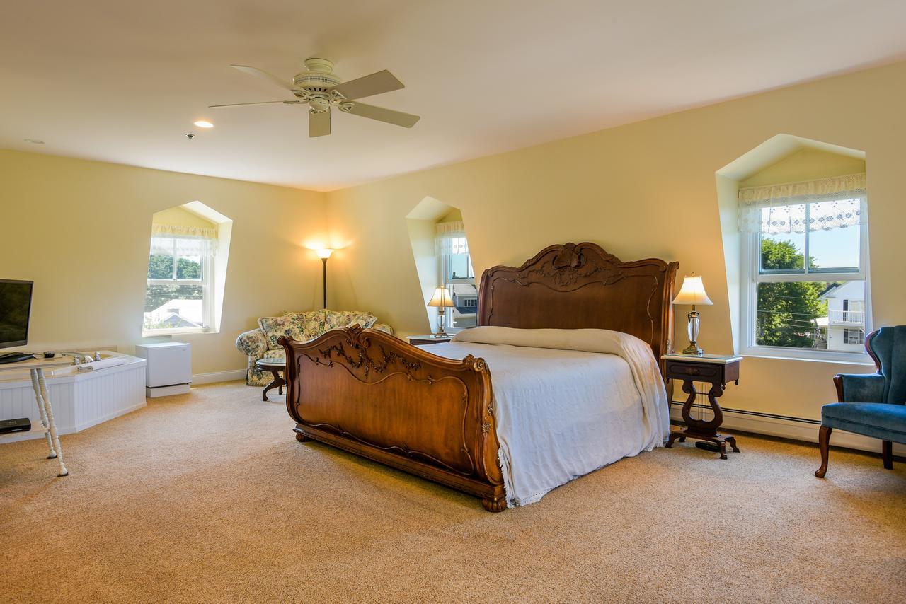 Payne'S Harbor View Inn New Shoreham Εξωτερικό φωτογραφία