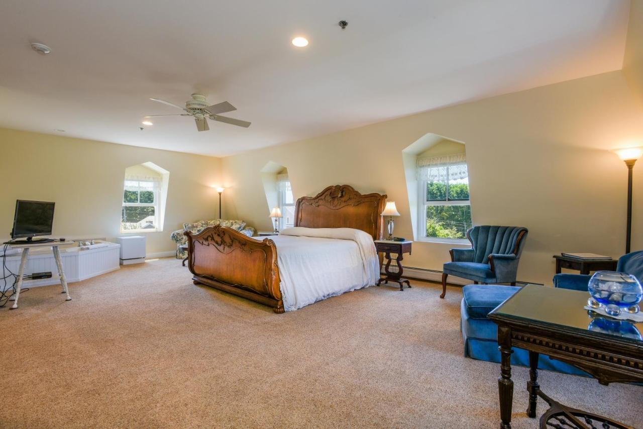Payne'S Harbor View Inn New Shoreham Εξωτερικό φωτογραφία